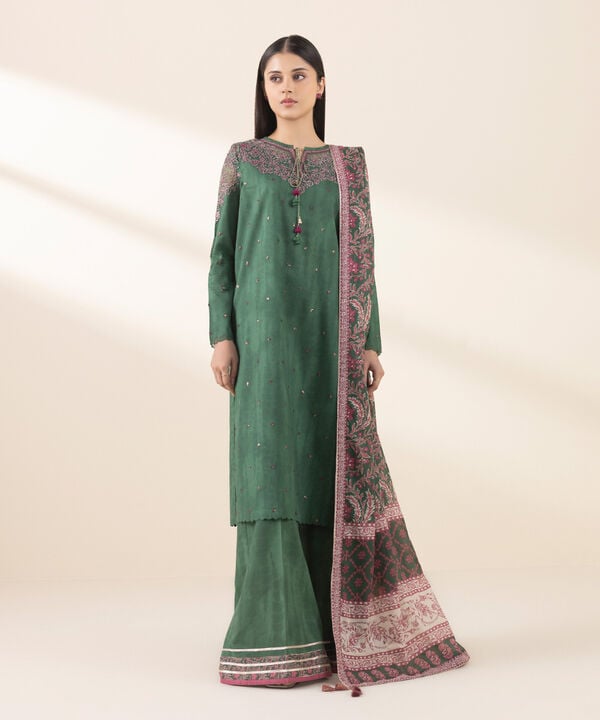 3 Piece - Embroidered Lawn Suit