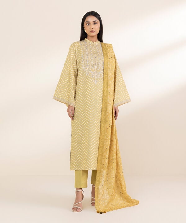 3 Piece - Embroidered Lawn Suit