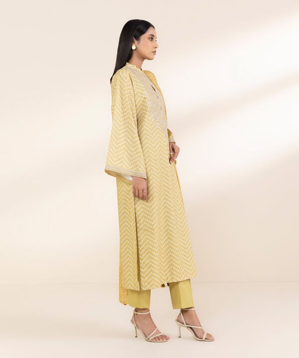 3 Piece - Embroidered Lawn Suit