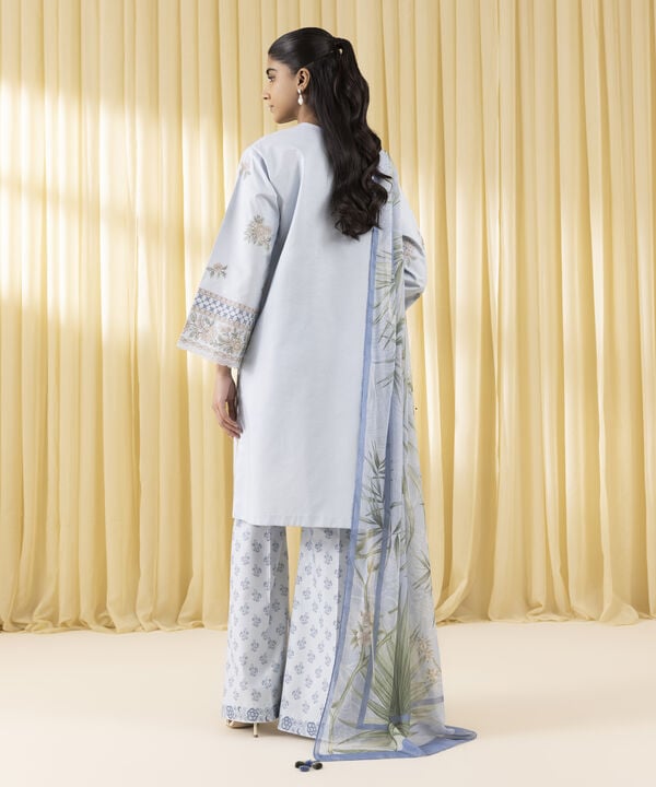 3 Piece - Embroidered Lawn Suit