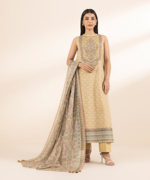 3 Piece - Embroidered Lawn Suit