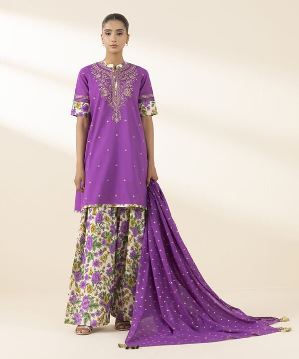 3 Piece - Embroidered Lawn Suit