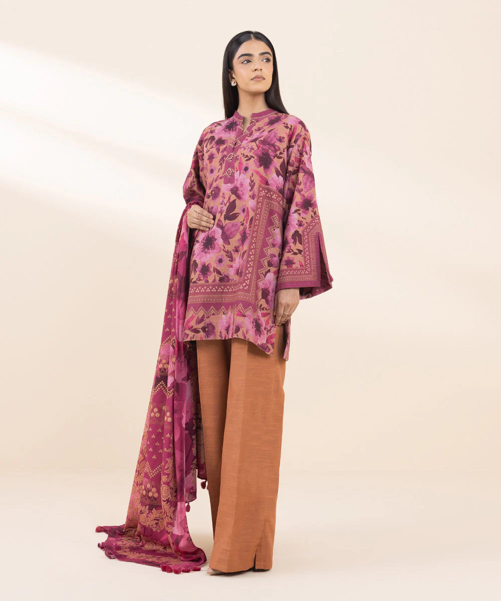 SAPPHIRE 3 PIECE - PRINTED
KHADDAR SUIT