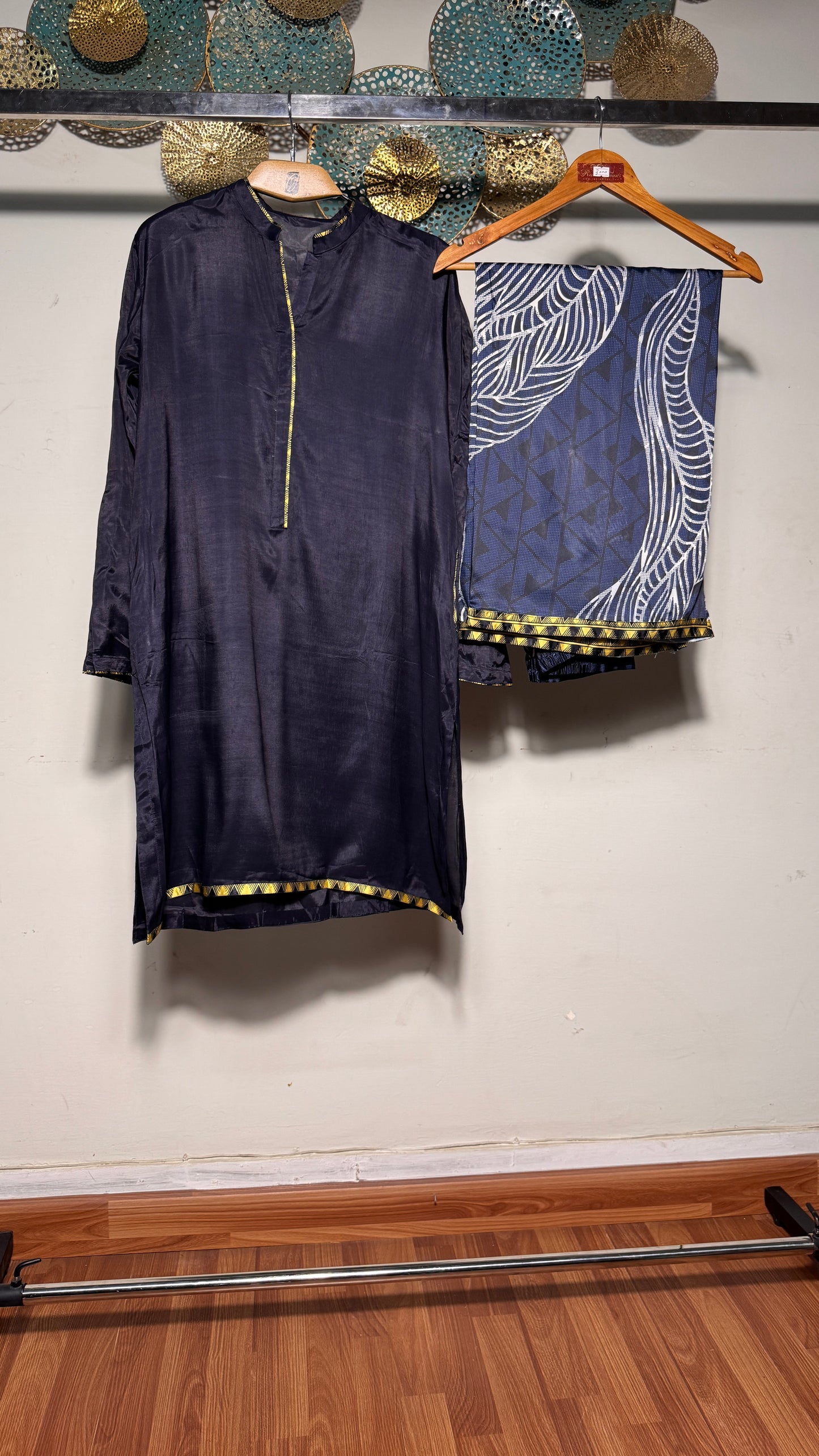 J. Silk 2pc