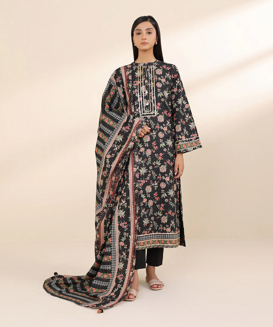 SAPPHIRE 3 PIECE - PRINTED
ZARI KHADDAR SUIT