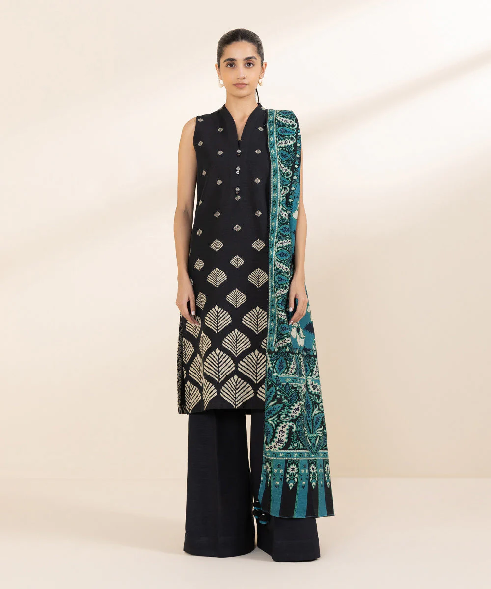 SAPPHIRE 3 PIECE - PRINTED
KHADDAR SUIT