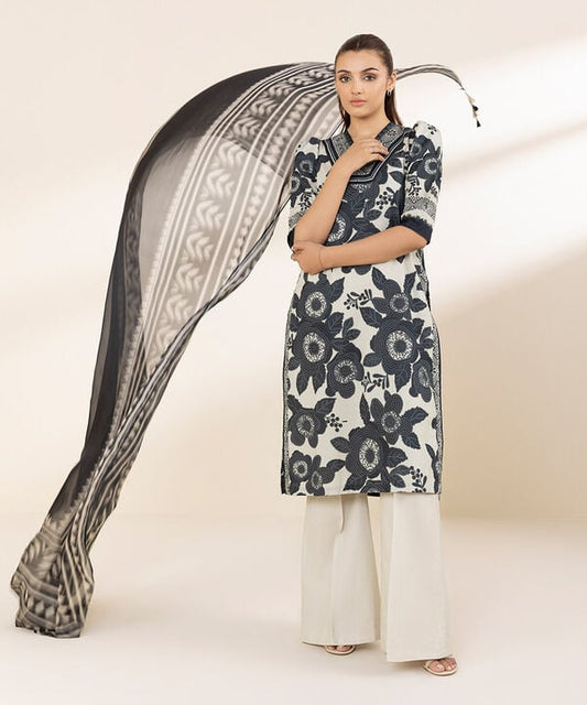 3 Piece - Printed Lawn Suit