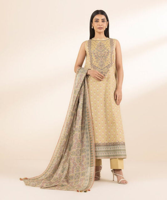 3 Piece - Embroidered Lawn Suit
