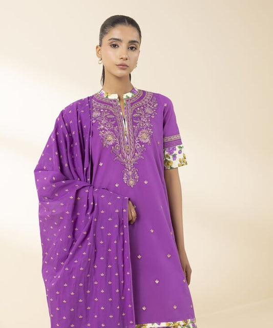 3 Piece - Embroidered Lawn Suit
